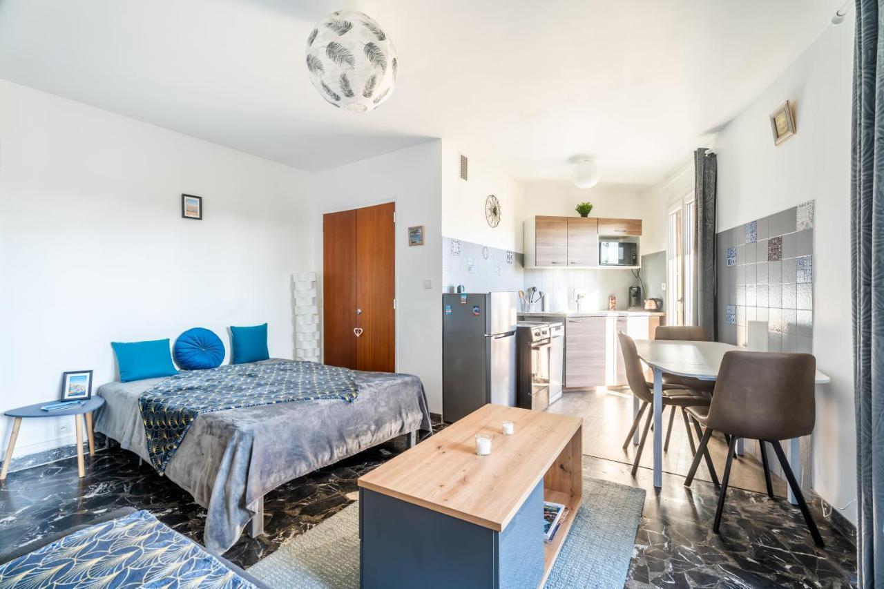 Grand Studio Proche Du Port Et Des Plages Sanary-sur-Mer Exterior foto